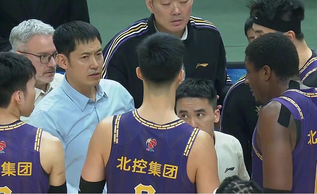 开云-曝北控男篮将帅不合,范子铭表现引发不满,山西官宣两员大将受伤