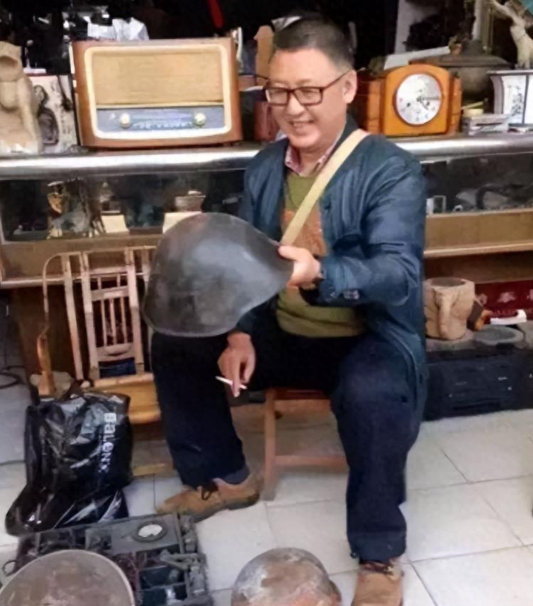 开云-放弃副市长跑去捡破烂,如今身无分文,却成了四川的骄傲